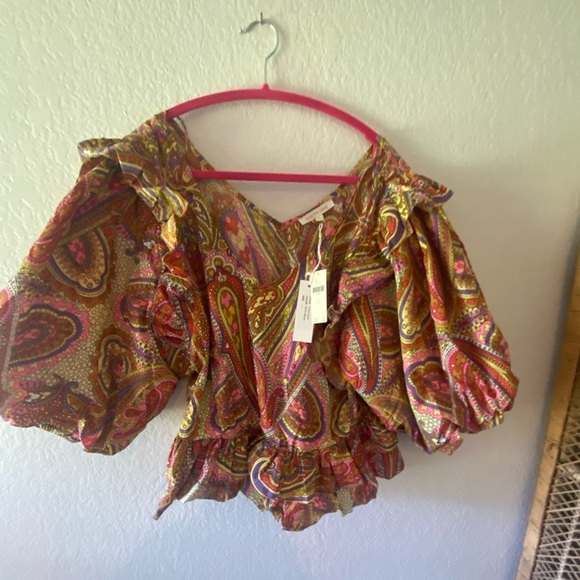 Love the Label Ruffles Abstract Blouse sz large - Picture 7 of 10